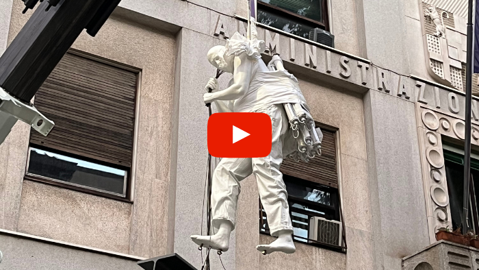 uomo della luce uomo della luce